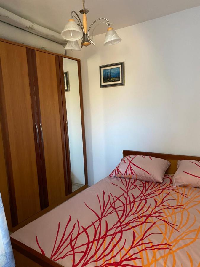 Apartman Njivice Kültér fotó