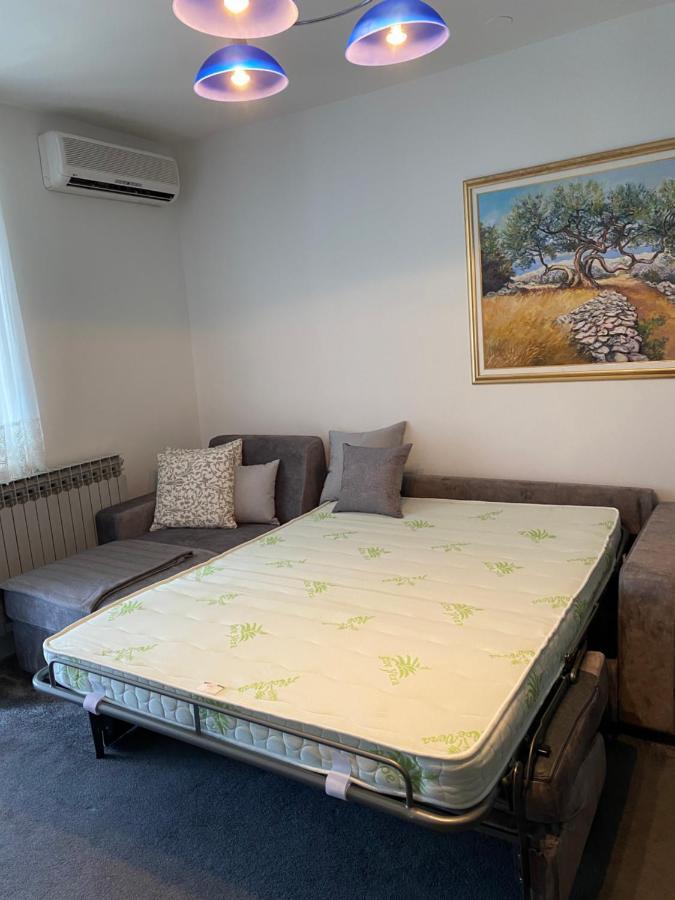 Apartman Njivice Kültér fotó