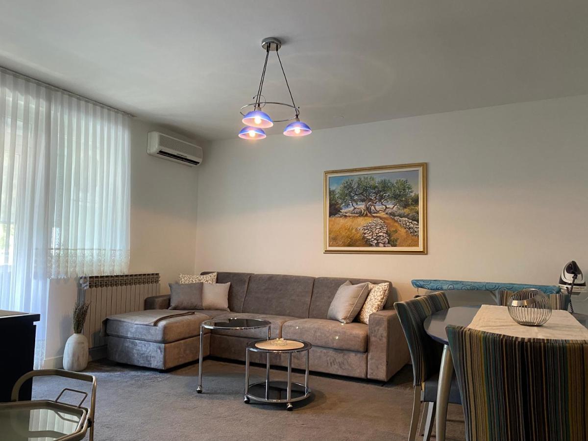 Apartman Njivice Kültér fotó