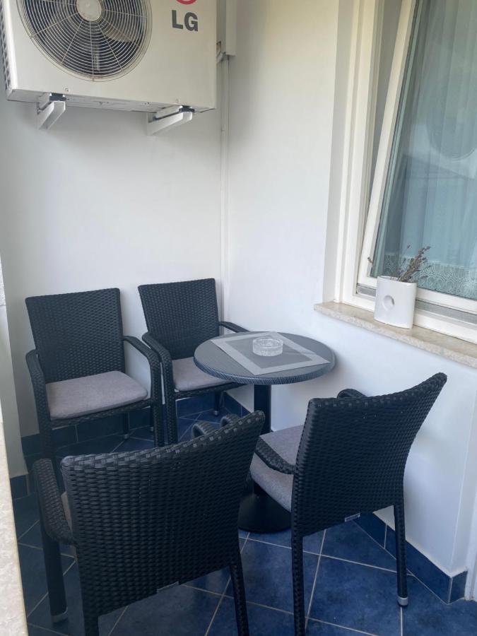 Apartman Njivice Kültér fotó
