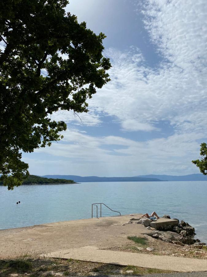 Apartman Njivice Kültér fotó
