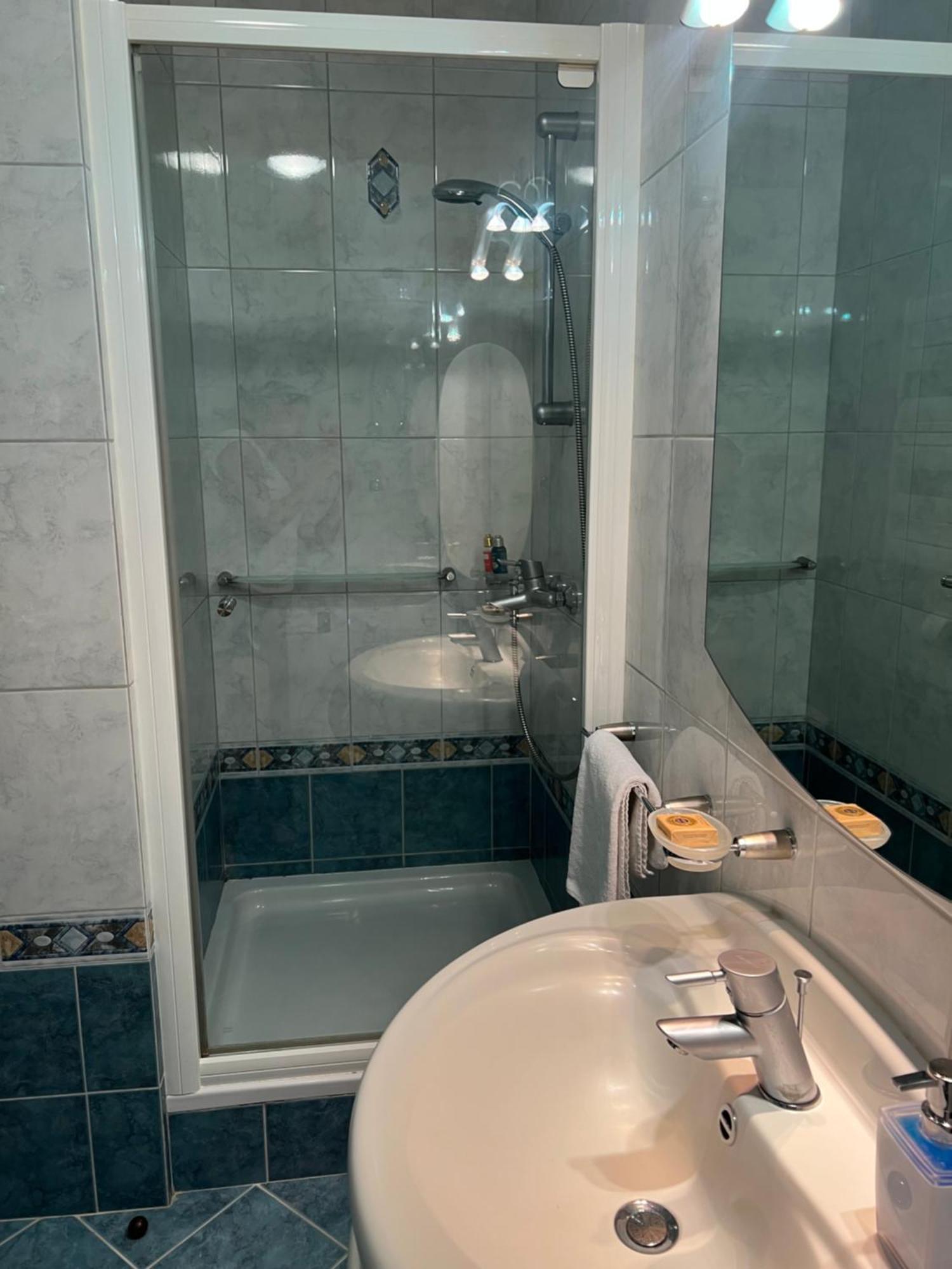 Apartman Njivice Kültér fotó